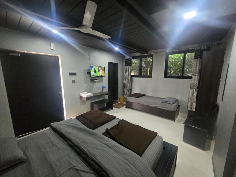River View Resorts Калахасті Екстер'єр фото